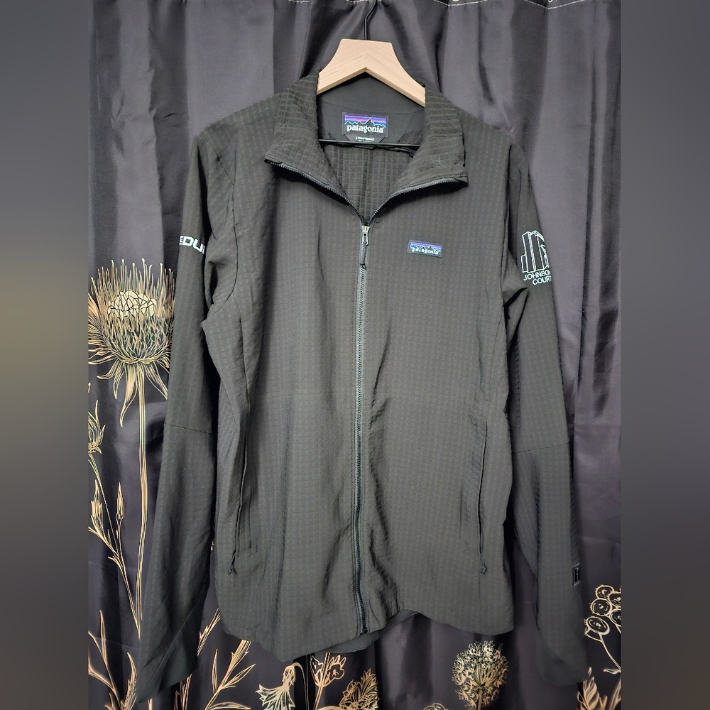 Patagonia Men's Black Jacket